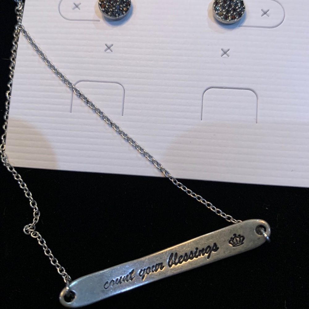 Premier Designs Necklace & Earring Set